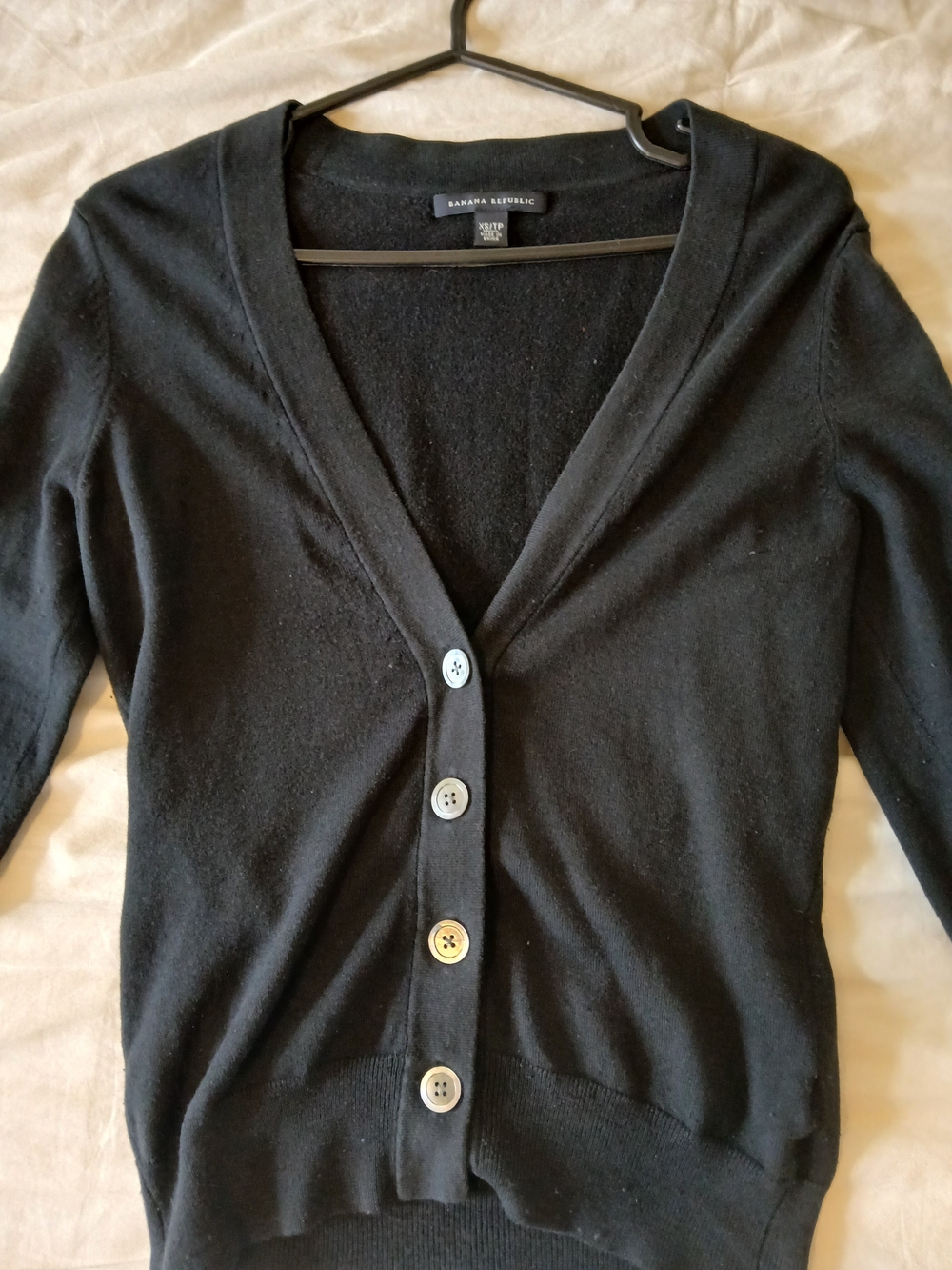 Y2K Banana Republic Black Silk And Cashmere V-Neck Button Cardigan 3/4 Sleeves